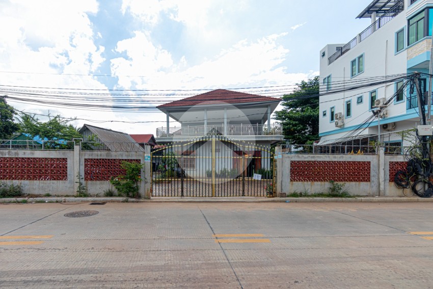 6 Bedroom House For Rent - Sala Kamreuk, Siem Reap