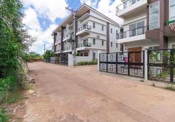 4 Bedroom House For Sale - Slor Kram, Siem Reap thumbnail