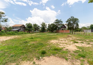 964 Sqm Residential Land For Sale - Svay Dangkum, Siem Reap thumbnail