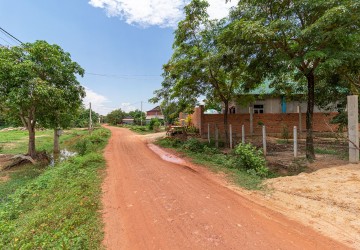 964 Sqm Residential Land For Sale - Svay Dangkum, Siem Reap thumbnail