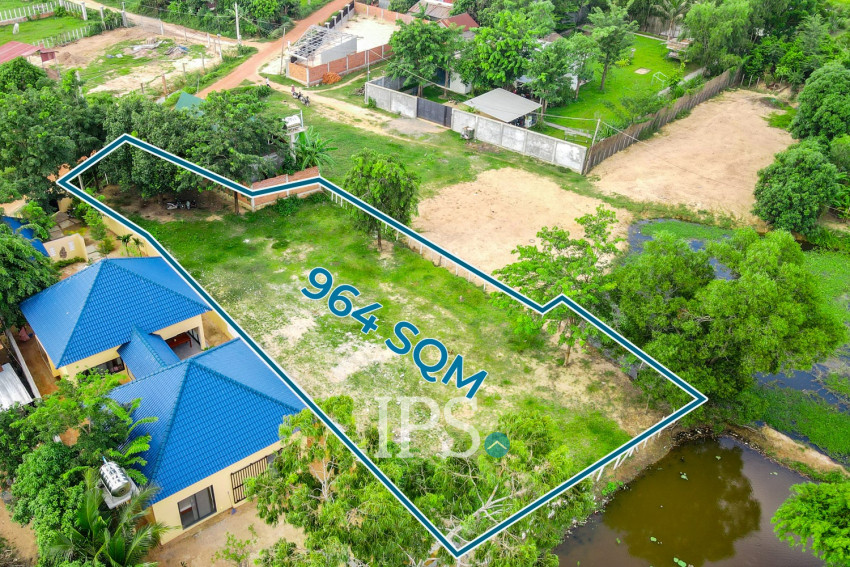 964 Sqm Residential Land For Sale - Svay Dangkum, Siem Reap