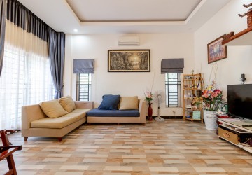 3 Bedroom Villa For Sale - Sangkat Siem Reap, Siem Reap thumbnail