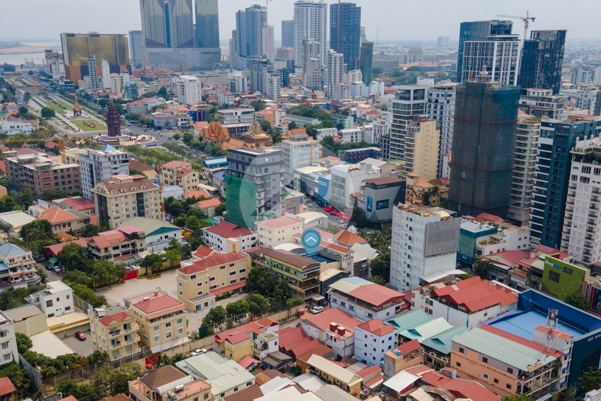 608 Sqm Commercial Property For Rent - Chakto Mukh, Phnom Penh