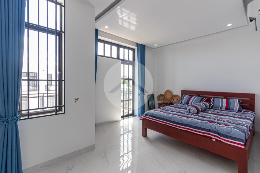 3 Bedroom Flat For Rent - Sala Kamreuk, Siem Reap