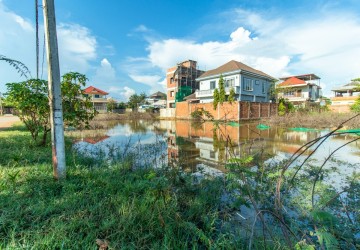 400 Sqm Land For Rent - Svay Dangkum, Siem Reap thumbnail