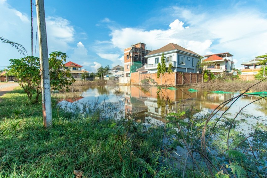 400 Sqm Land For Rent - Svay Dangkum, Siem Reap