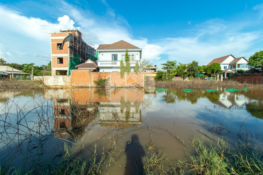 400 Sqm Land For Rent - Svay Dangkum, Siem Reap