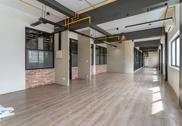 146.5 Sqm Office Space For Rent - Chak Angrae Kraom, Phnom Penh thumbnail