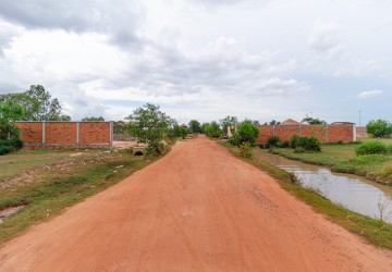 376 Sqm Residential Land For Sale - Svay Dangkum, Siem Reap thumbnail