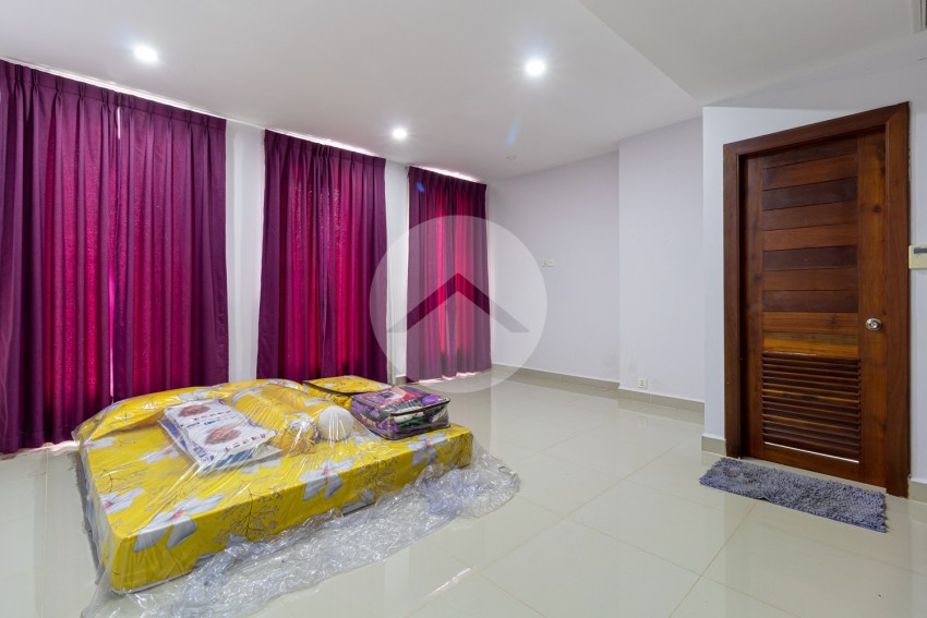 3 Bedroom Villa For Sale - Sra Ngae, Siem Reap