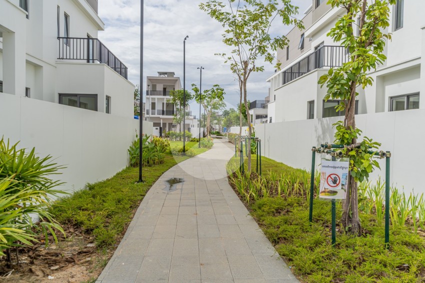 3 Bedroom Link Villa For Sale - Chankiri Palm Creek, Dangkao, Phnom Penh