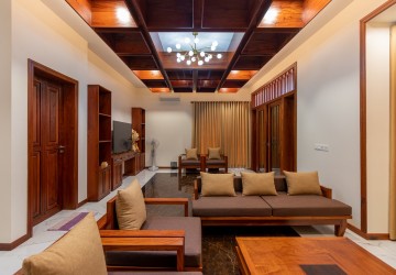 4 Bedroom Villa For Rent - Slor Kram, Siem Reap thumbnail