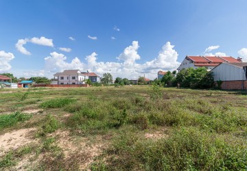 5,837 Sqm Commercial Land For Sale - Slor Kram, Siem Reap thumbnail