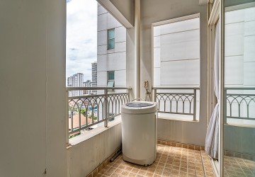 1 Bedroom Condo For Rent - De Castle Royal, BKK1, Phnom Penh thumbnail