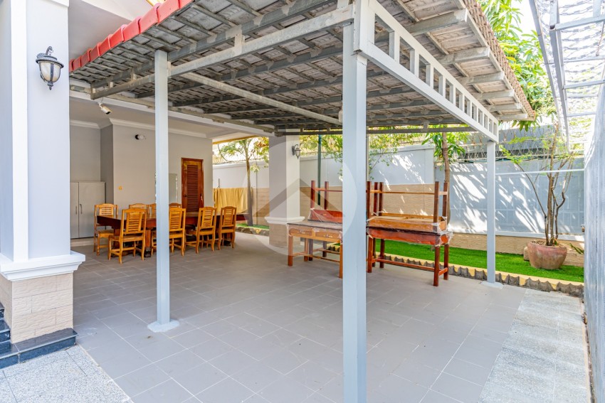 3 Bedroom Villa For Rent - Bassac Garden City, Tonle Bassac, Phnom Penh