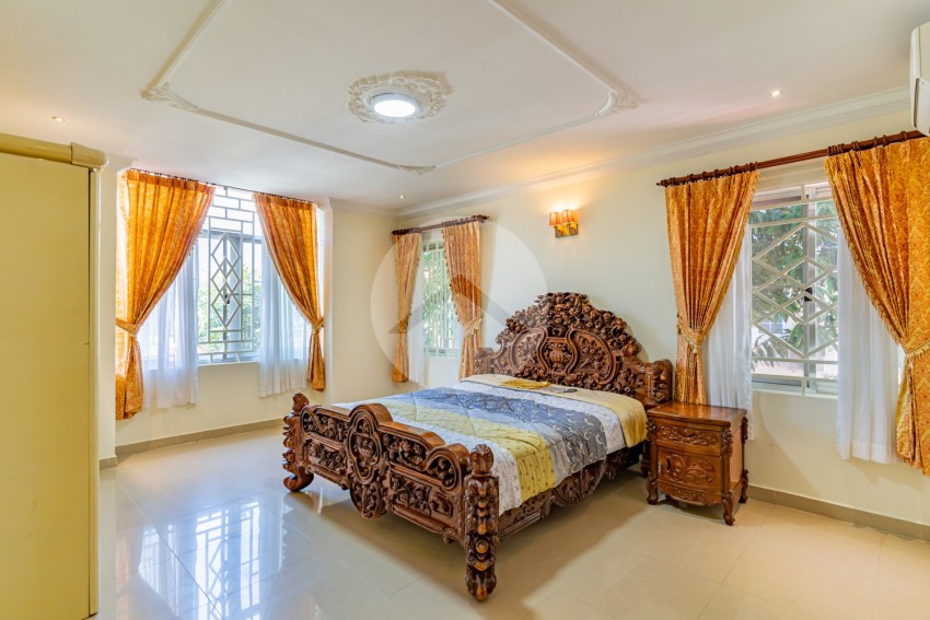 3 Bedroom Villa For Rent - Bassac Garden City, Tonle Bassac, Phnom Penh