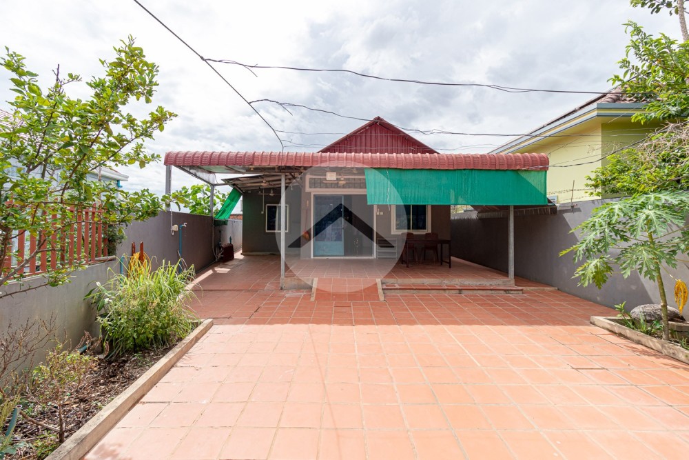 2 Bedroom House For Rent - Svay Dangkum, Siem Reap
