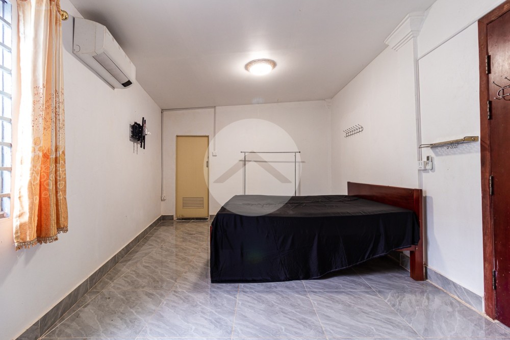 2 Bedroom House For Rent - Svay Dangkum, Siem Reap - Image 9