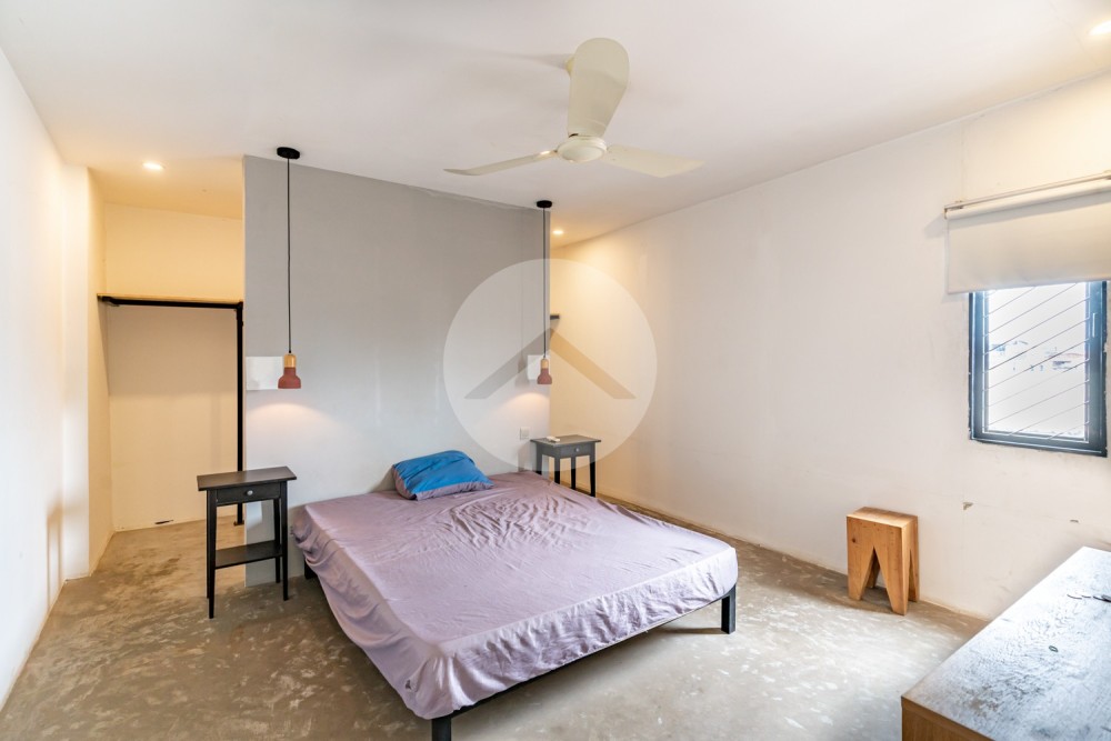 Renovated Duplex 2 Bedroom Apartment For Rent - Phsar Chas, Phnom Penh - Image 18