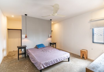 Renovated 2 Bedroom Duplex Apartment For Rent - Phsar Chas, Phnom Penh thumbnail