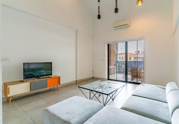 Renovated 2 Bedroom Duplex Apartment For Rent - Phsar Chas, Phnom Penh thumbnail