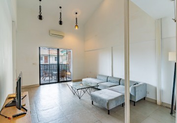 Renovated 2 Bedroom Duplex Apartment For Rent - Phsar Chas, Phnom Penh thumbnail