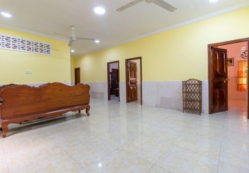 4 Bedroom House For Sale - Slor Kram, Siem Reap thumbnail