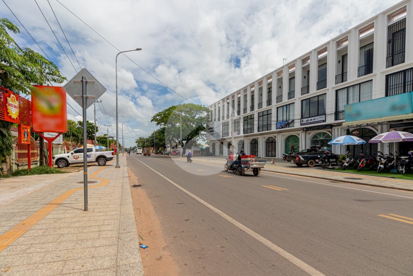 4 Bedroom Shophouse For Rent - Svay Dangkum, Siem Reap