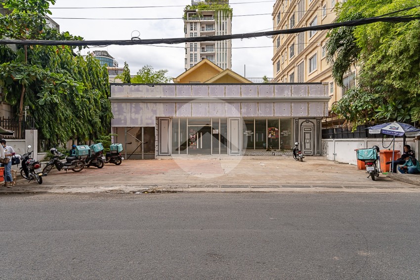 345 Sqm Commercial Space For Rent -  BKK1, Phnom Penh