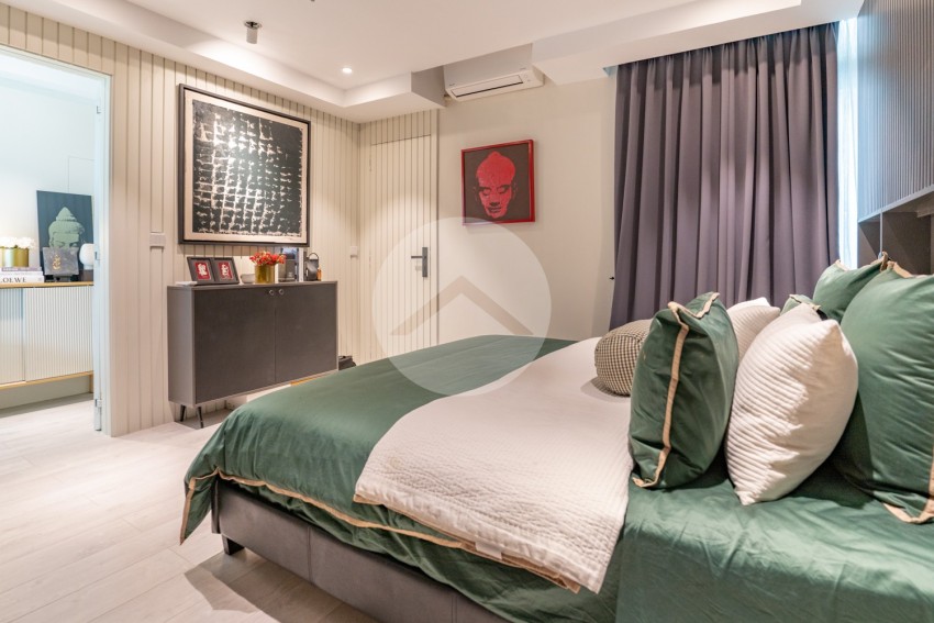 1 Bedroom Condo For Rent - De Castle Royal, BKK1, Phnom Penh