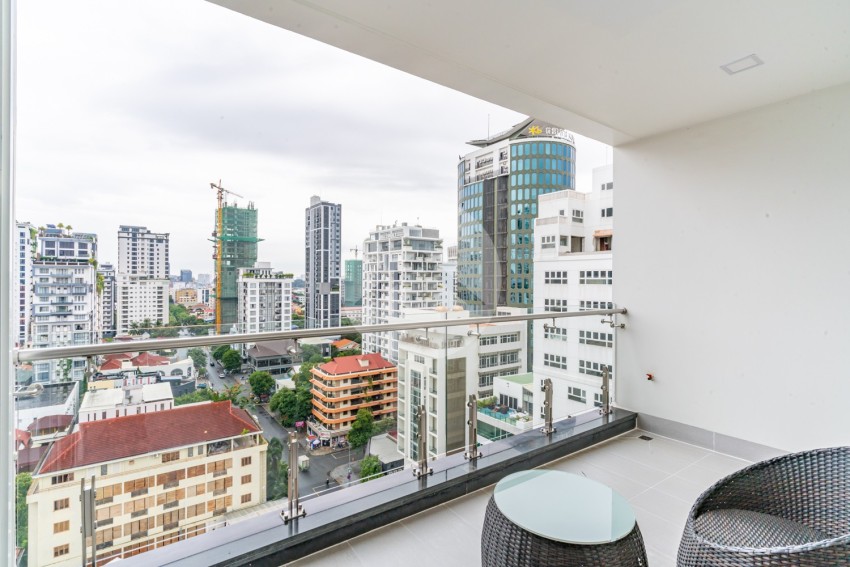 2 Bedroom Serviced Apartment For Rent - BKK1, Phnom Penh