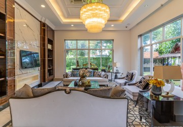 5 Bedroom Villa King B For Sale - Borey Peng Huoth, Chbar Ampov, Phnom Penh thumbnail