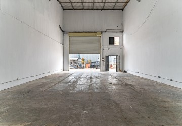 110 Sqm Warehouse For Rent - Srah Chork, Phnom Penh thumbnail