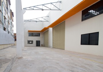 110 Sqm Warehouse For Rent - Srah Chork, Phnom Penh thumbnail