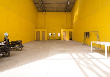 110 Sqm Warehouse For Rent - Srah Chork, Phnom Penh thumbnail