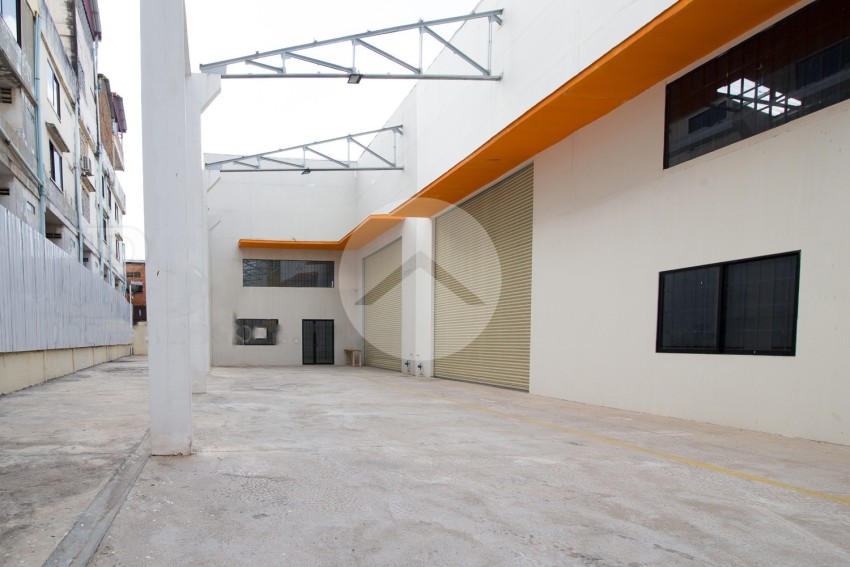 110 Sqm Warehouse For Rent - Srah Chork, Phnom Penh