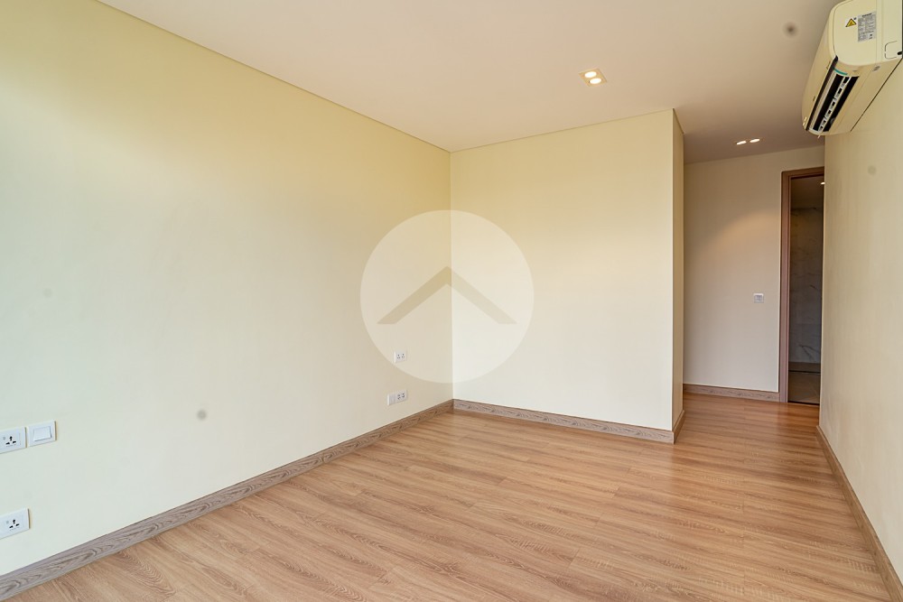 9th Floor 2 Bedroom Condo For Sale - North Park, Sen Sok, Phnom Penh - Image 2 9th Floor 2 Bedroom Condo For Sale - North Park, Sen Sok, Phnom Penh - Image 2