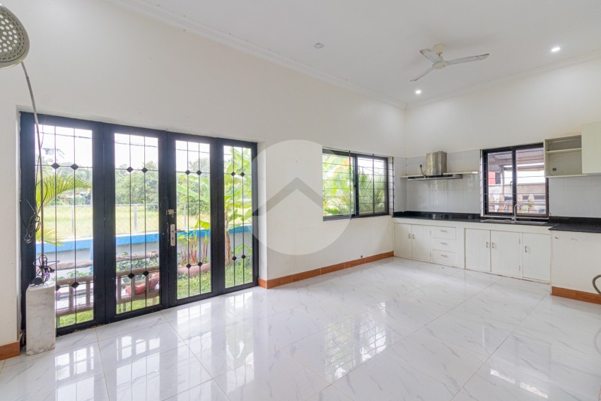 3 Bedroom Villa For Sale - Sangkat Siem Reap, Siem Reap