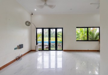3 Bedroom Villa For Sale - Sangkat Siem Reap, Siem Reap thumbnail
