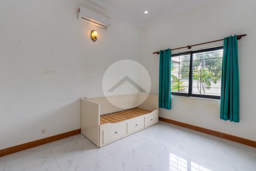 3 Bedroom Villa For Sale - Sangkat Siem Reap, Siem Reap