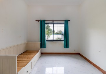 3 Bedroom Villa For Sale - Sangkat Siem Reap, Siem Reap thumbnail