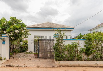 3 Bedroom Villa For Sale - Sangkat Siem Reap, Siem Reap thumbnail