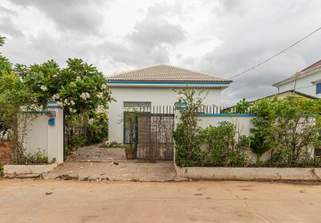 3 Bedroom Villa For Sale - Sangkat Siem Reap, Siem Reap thumbnail