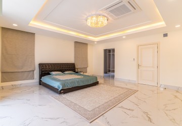 5 Bedroom Villa For Rent - Borey Peng Huoth Ecomelody, Chbar Ampov, Phnom Penh thumbnail