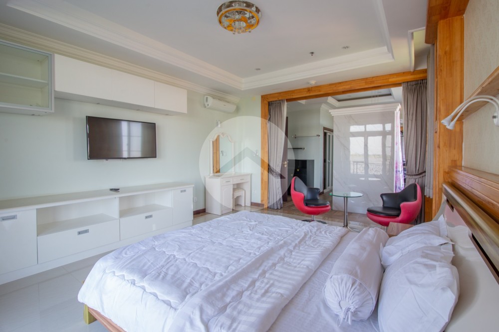 12 Units Apartment Building For Rent - Chroy Changvar, Phnom Penh - Image 4