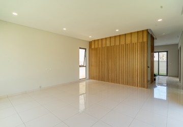 4 Bedroom Villa Klem For Sale - Borey Chankiri, Preak Kam Paus, Phnom Penh thumbnail