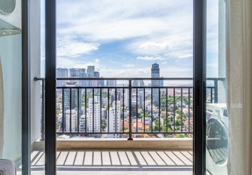 1 Bedroom Serviced Condo For Rent - BKK1, Phnom Penh thumbnail