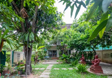 4 Bedroom House For Rent - Slor Kram, Siem Reap thumbnail