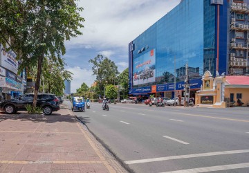 2,800 Sqm Land For Rent - Srah Chork, Phnom Penh thumbnail