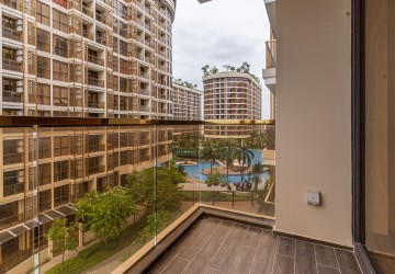 8th Floor 2 Bedroom Condo For Sale - Orkide The Royal Condominium, Teuk Thla, Phnom Penh thumbnail